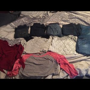 Maternity clothing small